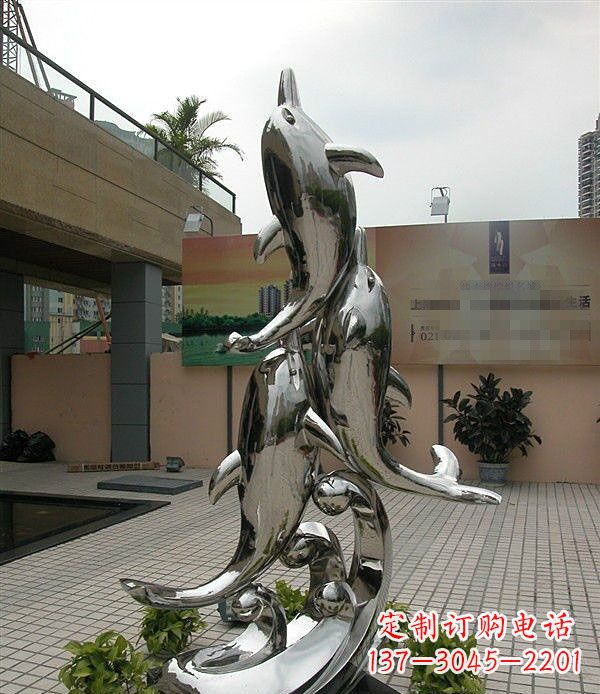 合肥海豚雕塑表达创意与活力