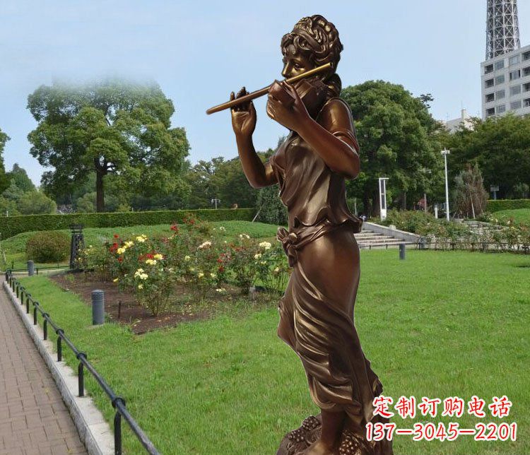 合肥美女雕塑把美景变成静物