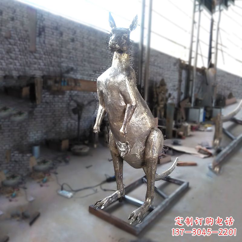 合肥纯铜铸造袋鼠雕塑