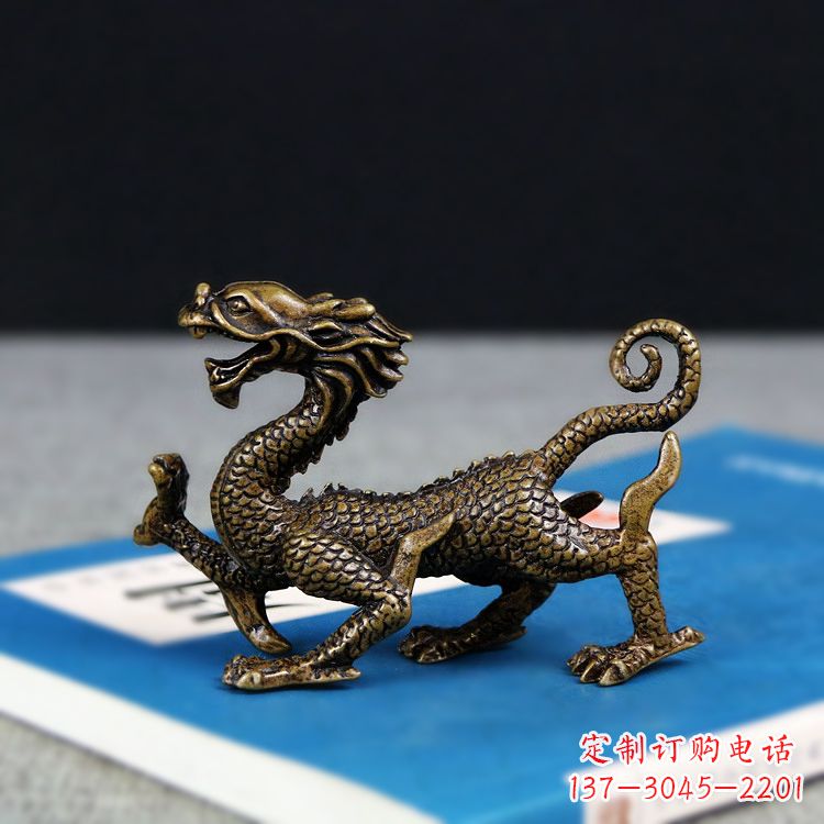 合肥青龙雕塑用纯铜熔铸而成