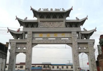 合肥以城市街道为主题的仿古石雕牌楼