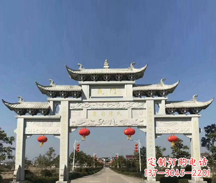 合肥传承百年,村口牌楼雕塑的历史