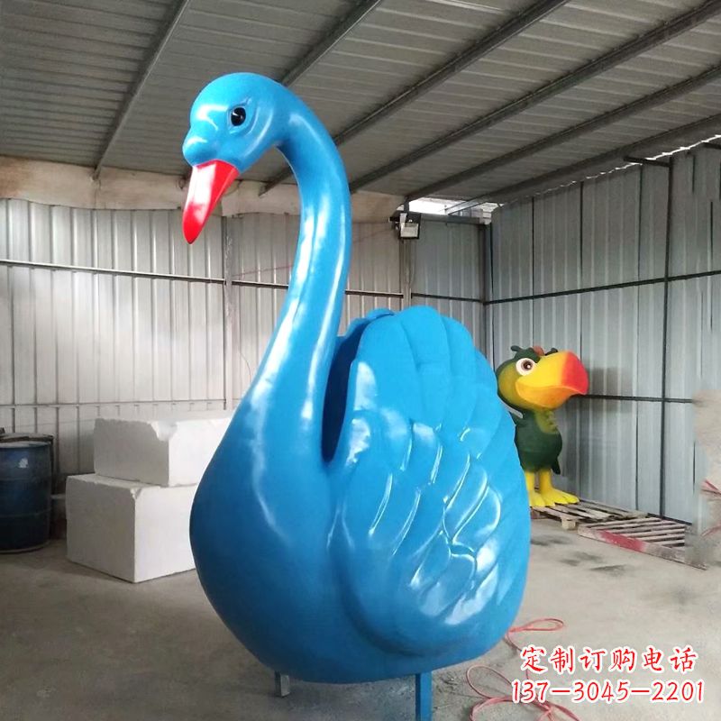 合肥大型彩绘天鹅雕塑