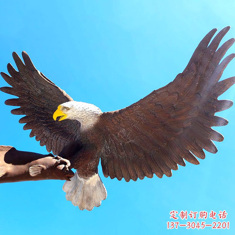 合肥精致仿真老鹰玻璃钢雕塑