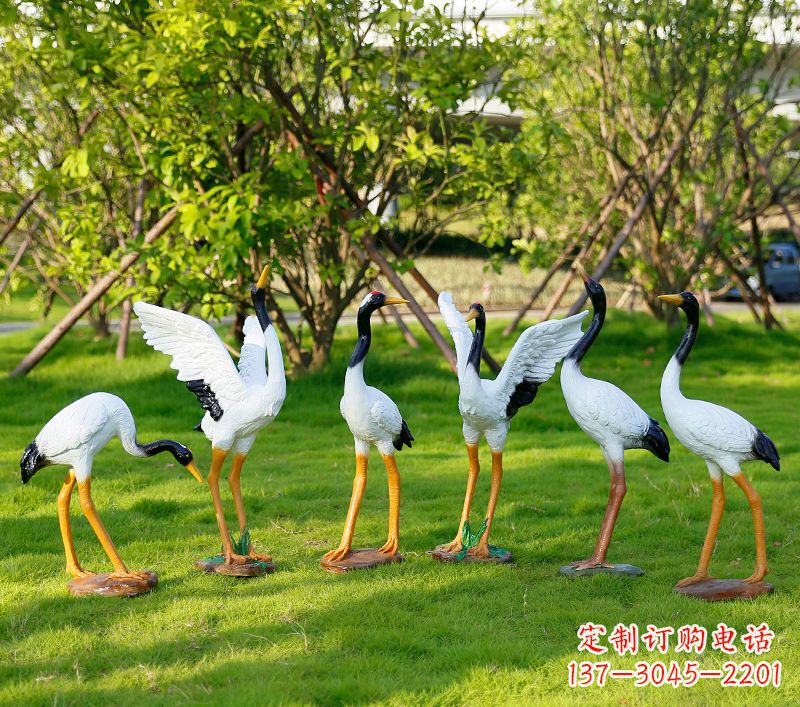 合肥丹顶鹤抽象雕塑