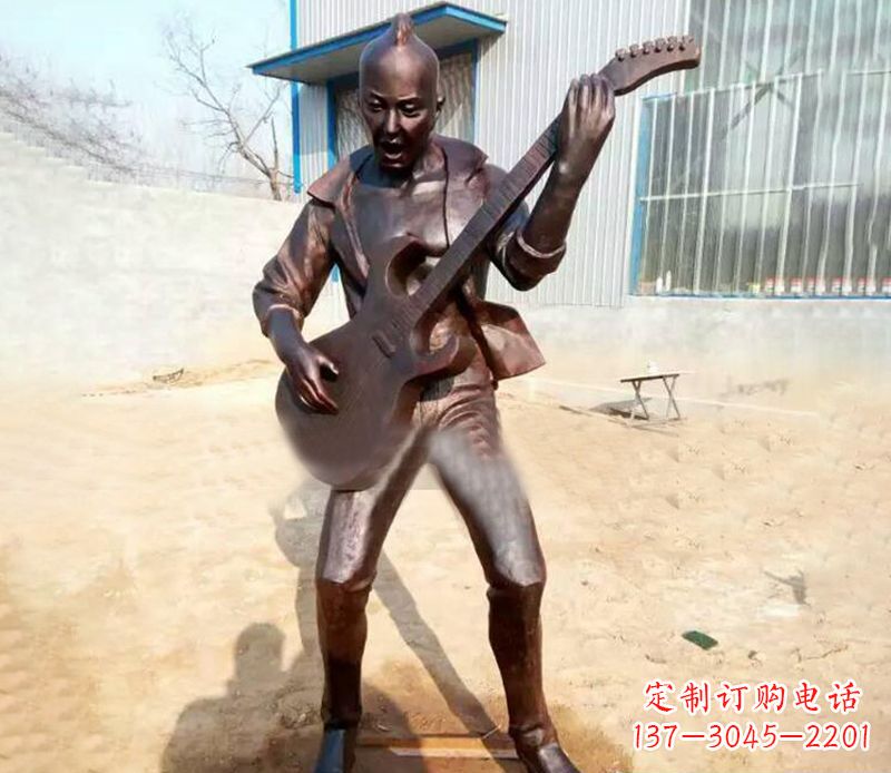 合肥弹吉他的公园人物铜雕