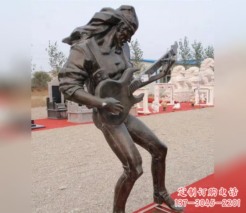 合肥弹吉他广场小品人物铜雕