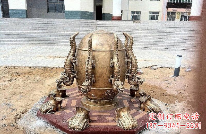 合肥精致细节 壮丽地动仪铜雕