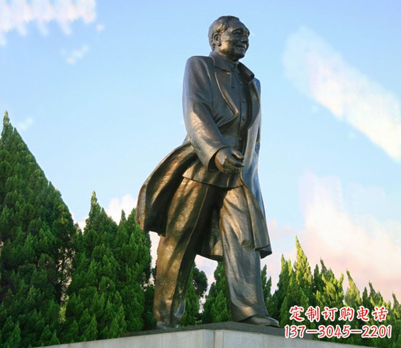 合肥邓小平广场伟人铜雕
