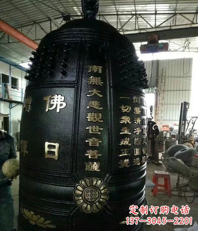 合肥精美铜雕铜钟
