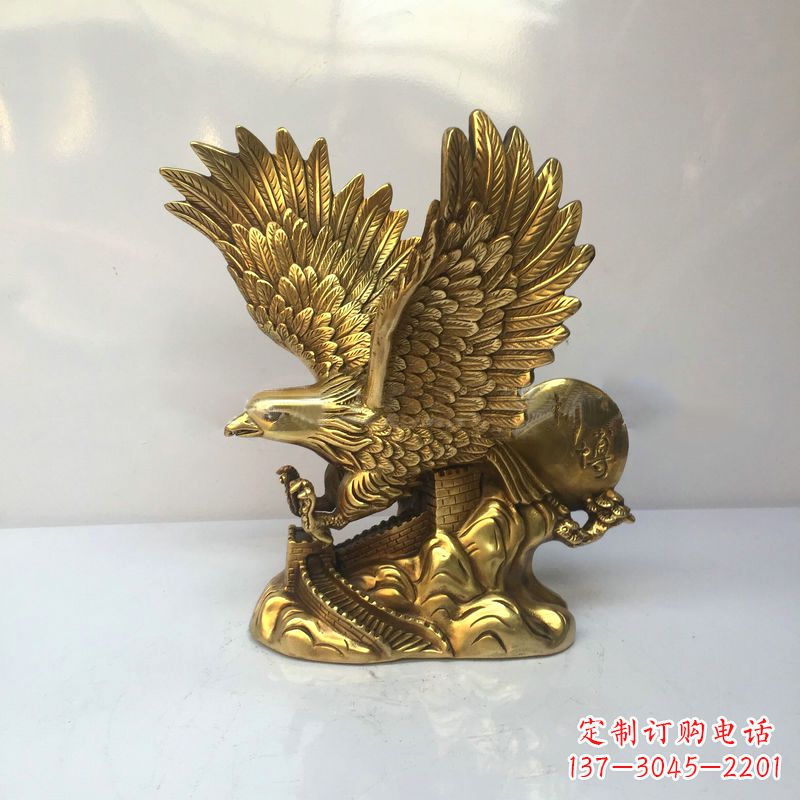 合肥镀金铜雕老鹰雕塑摆件