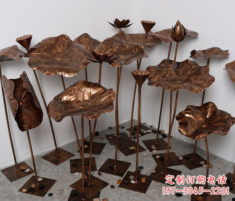 合肥锻铜荷花景观雕塑