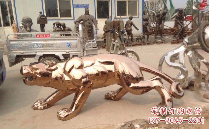 合肥精美不锈钢豹子雕塑
