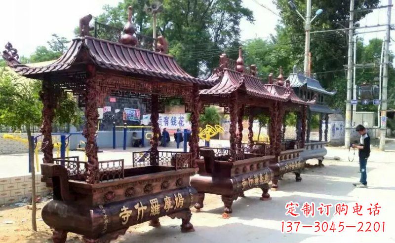 合肥传统方形香炉铜雕塑