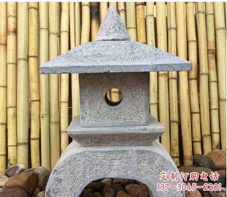 合肥古典灯笼石雕