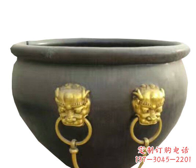 合肥传统工艺鎏金狮子头水缸铜雕塑