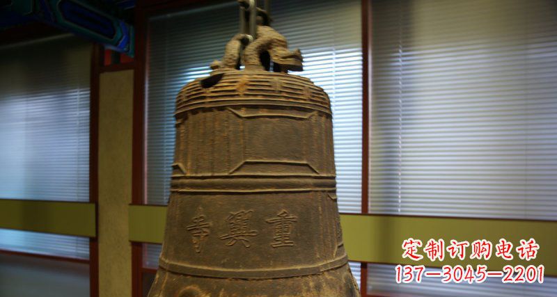 合肥仿古铜钟雕塑定制