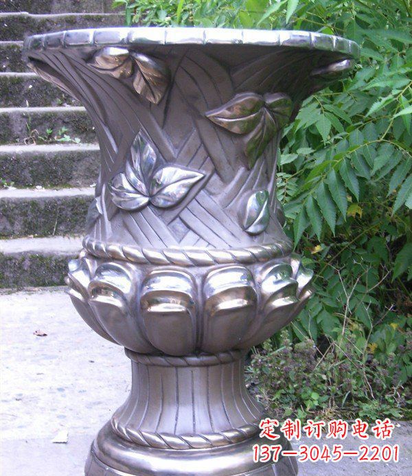 合肥玻璃钢花盆雕塑