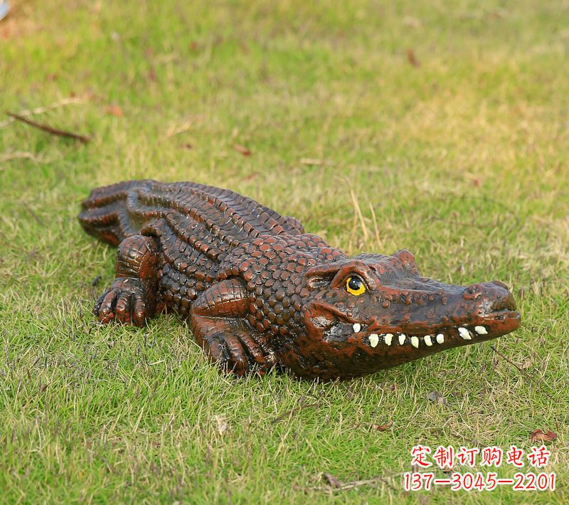 合肥仿真鳄鱼雕塑园林动物景观雕塑