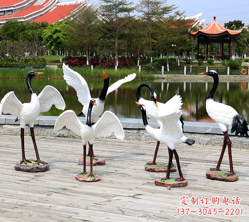 合肥仿真仙鹤动物雕塑