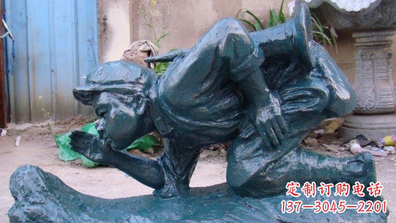 合肥传统文化符号——小红军冲锋号雕塑