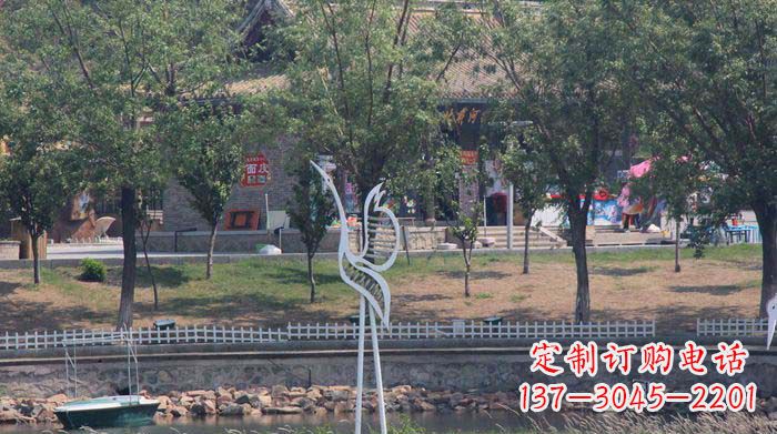 合肥融合瑞雪灵羽,灵灯晶莹不锈钢仙鹤雕塑