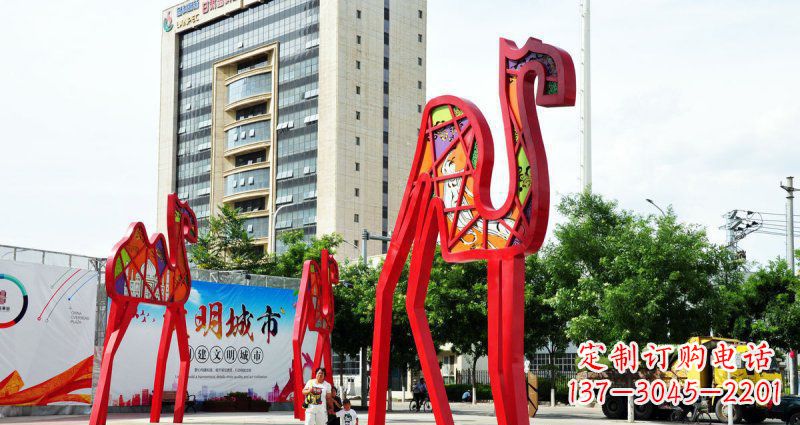 合肥品质精良的公园不锈钢骆驼雕塑