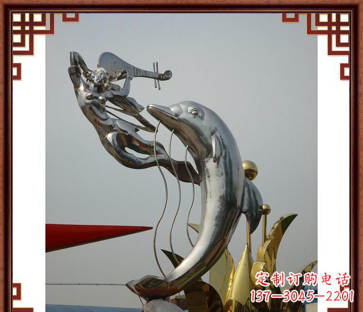 合肥活力满满的海豚雕塑
