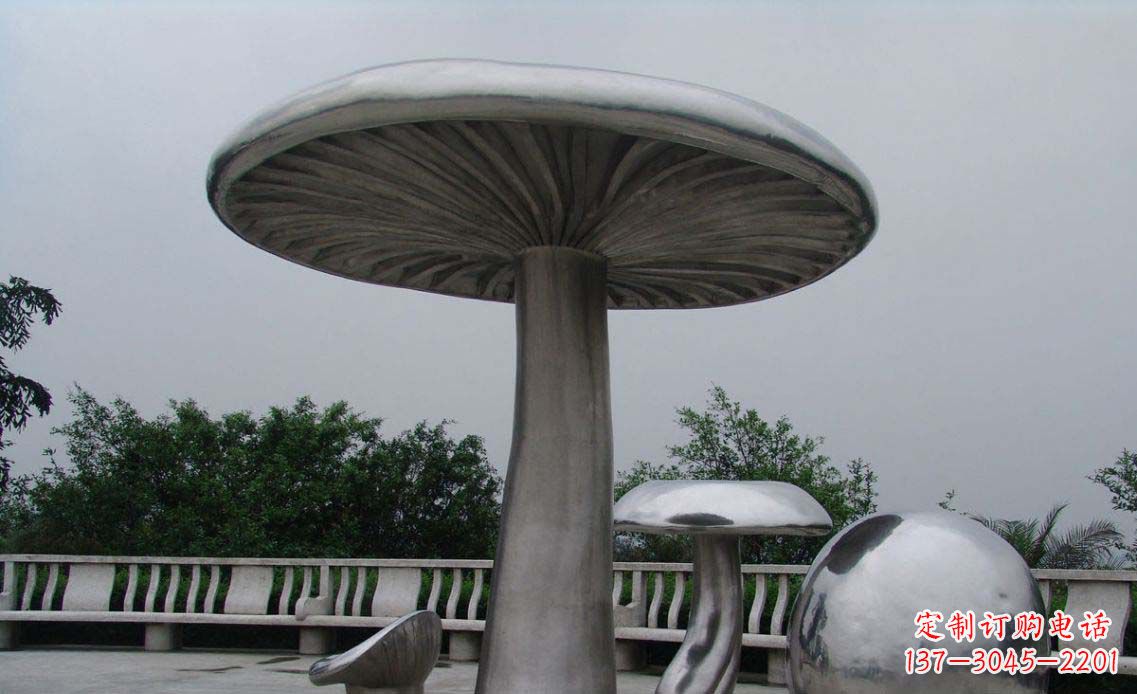 合肥特色不锈钢凉亭雕塑