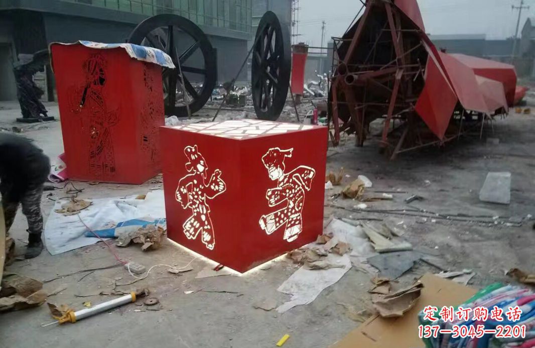 合肥高品质不锈钢皮影戏人物雕塑