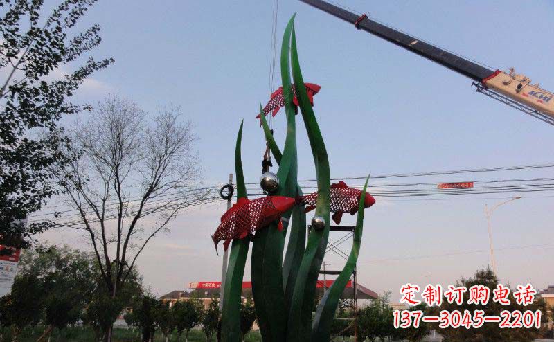 合肥欧洲风格鲤鱼不锈钢雕塑