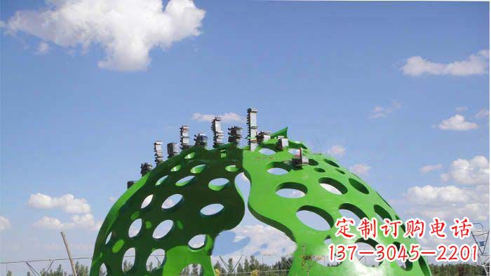 合肥约克公园不锈钢镂空半圆拱门雕塑