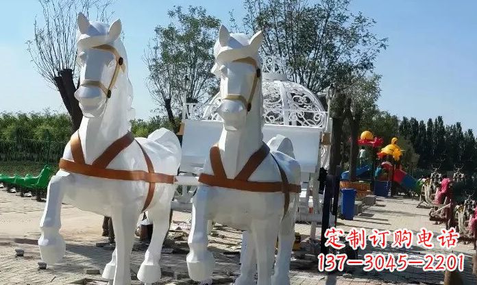 合肥优雅迷人的不锈钢马车雕塑
