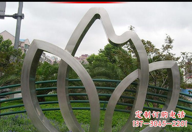 合肥产品名称不锈钢树叶造型装置