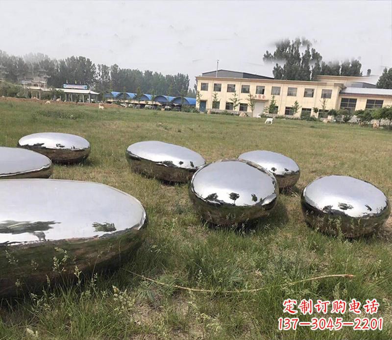 合肥精美不锈钢水滴景观雕塑
