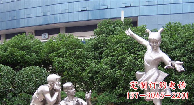 合肥优质不锈钢学生人物雕塑