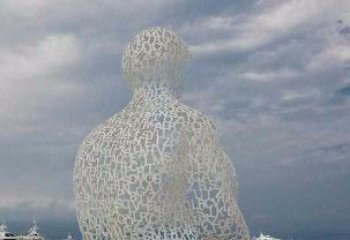 合肥不锈钢字母镂空人物雕塑