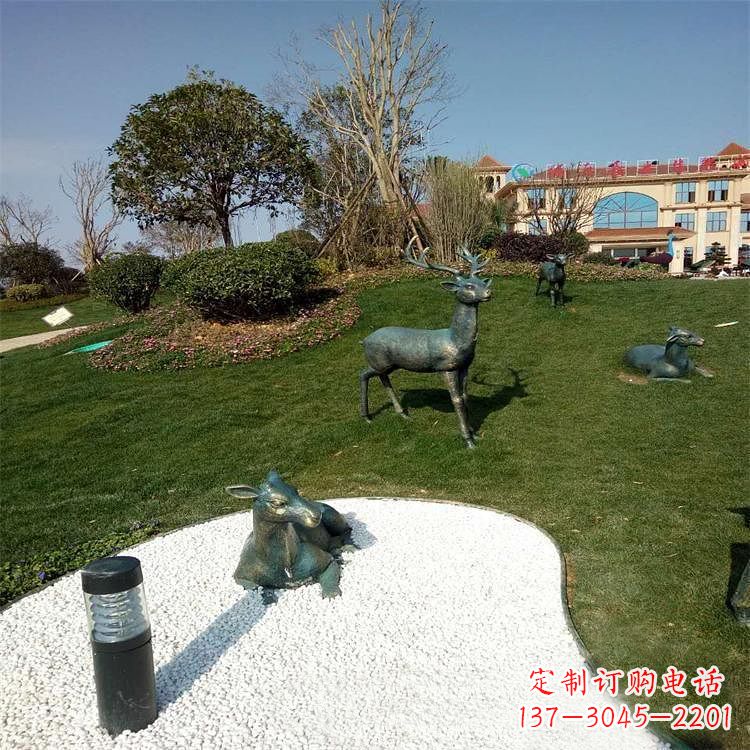 合肥公园草坪动物雕塑摆件铜雕鹿