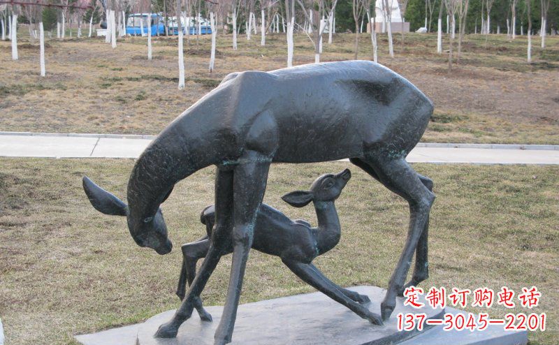 合肥公园抽象母子鹿动物铜雕 (2)