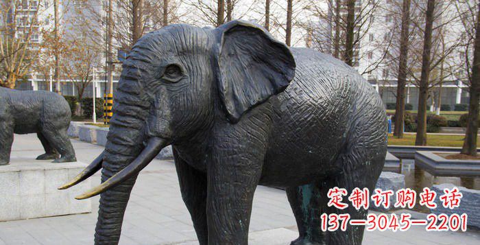 合肥精致精美的大象公园雕塑