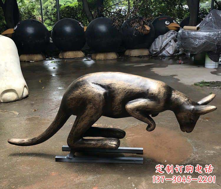 合肥中领雕塑袋鼠铜雕
