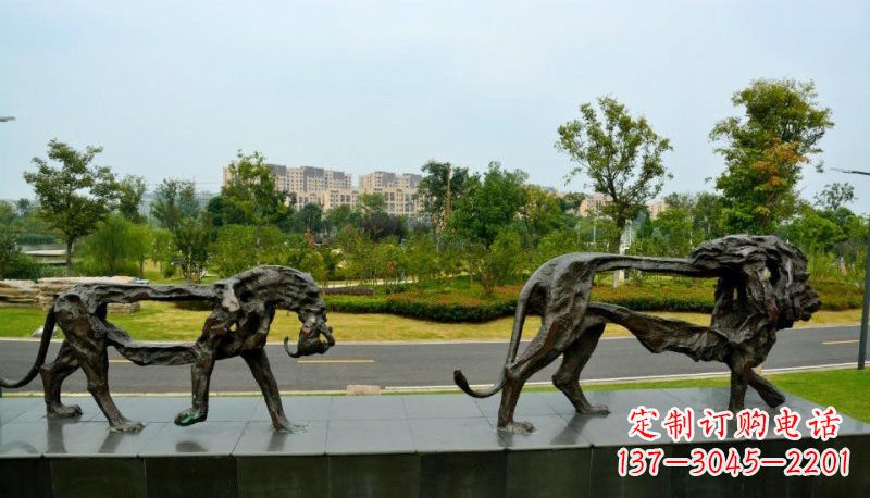 合肥象征力量的公园动物狮子雕塑