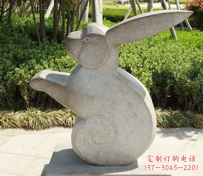 合肥公园动物大兔子雕塑