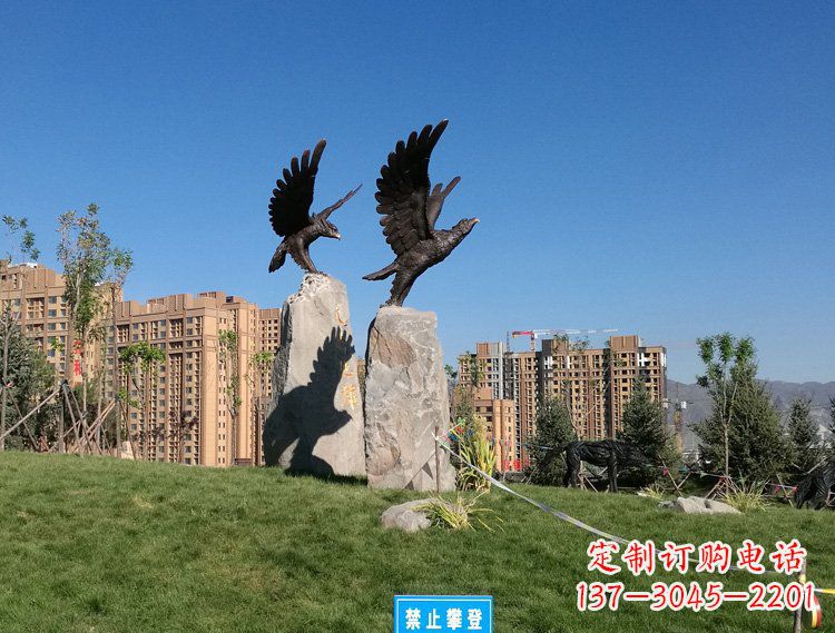 合肥全新设计的精致老鹰雕塑