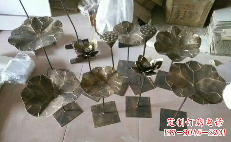 合肥公园锻铜荷花荷叶景观铜雕
