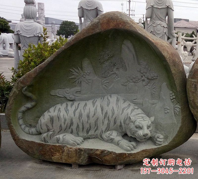 合肥营造自然璀璨,浓厚动物气息的老虎雕塑