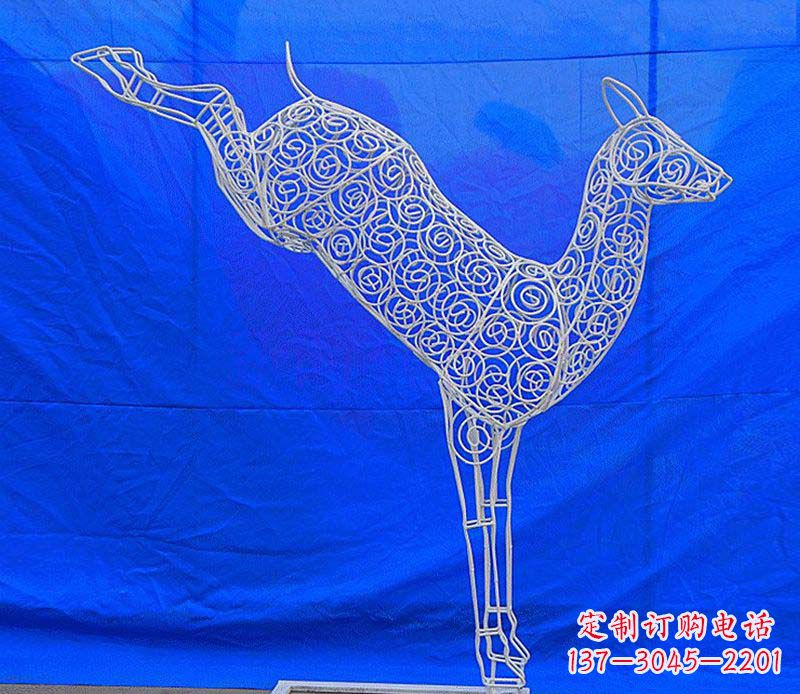 合肥中领雕塑梅花鹿不锈钢镂空雕塑