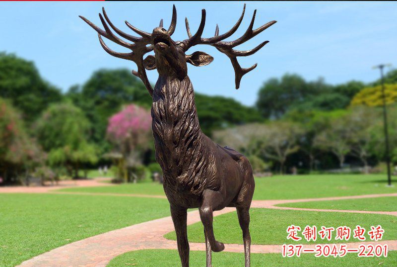 合肥公园梅花鹿铜雕