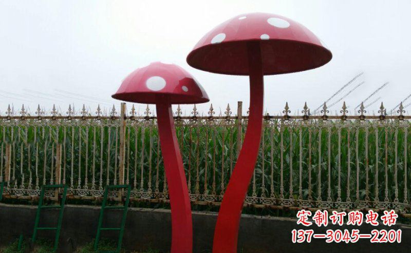合肥精致蘑菇不锈钢雕塑