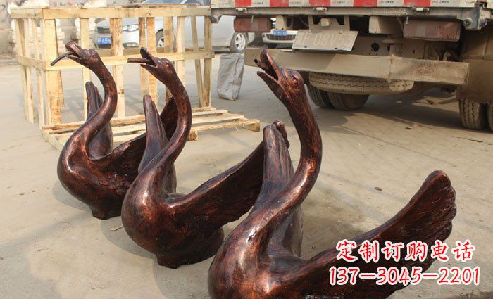 合肥公园喷水天鹅动物铜雕